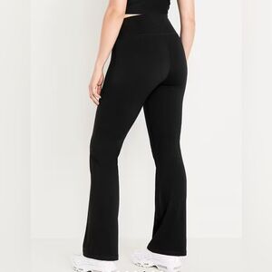 Old Navy Black High-Rise Flare Leggings